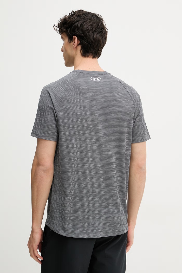 Oblečenie Under Armour tréningové tričko pánske Tech Textured 1382796 sivá