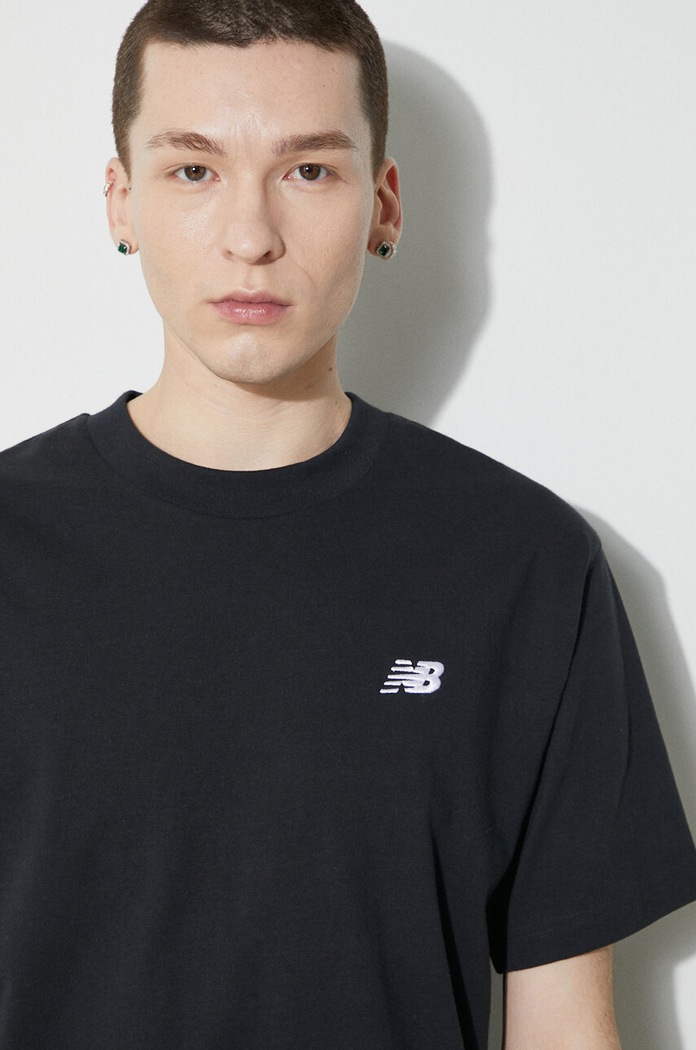 Bavlněné tričko New Balance Small Logo MT41509BK černá