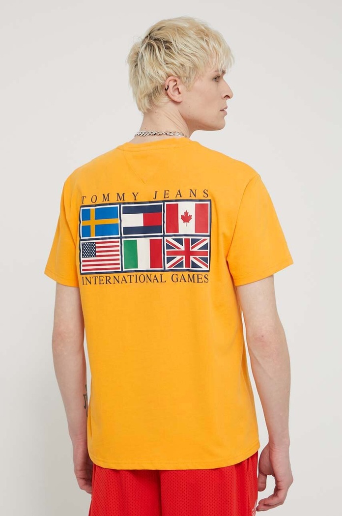 Odzież Tommy Jeans T-shirt bawełniany Archive Games DM0DM19545 żółty