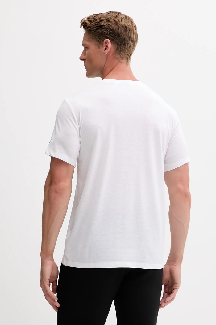 Ρούχα Peak Performance t-shirt Ανδρικό Explore Graphic G79744 λευκό