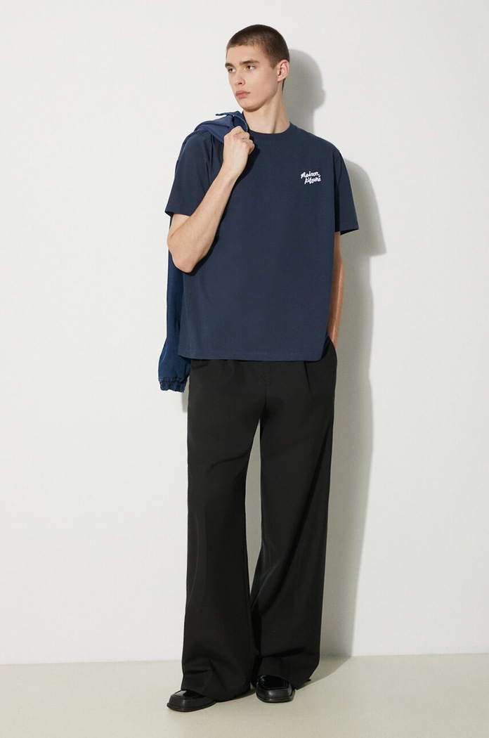 Хлопковая футболка Maison Kitsuné Handwriting Comfort Tee Shirt MM00126KJ0118 тёмно-синий AA00