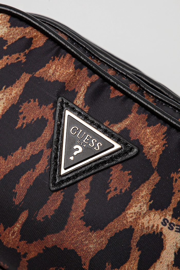 Νεσεσέρ καλλυντικών Guess CHRISTELLE Guess PW5215.P5270 καφέ