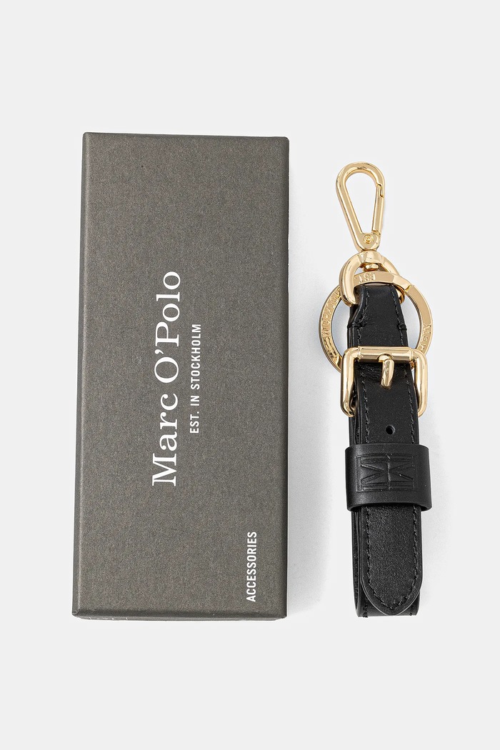 Marc O'Polo breloc de piele 50319906502204 negru SS25