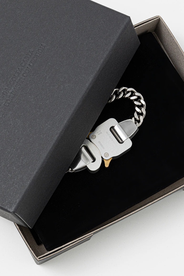 Accessories 1017 ALYX 9SM bracelet buckle bracelet with charm AAUJW0220OT01 silver