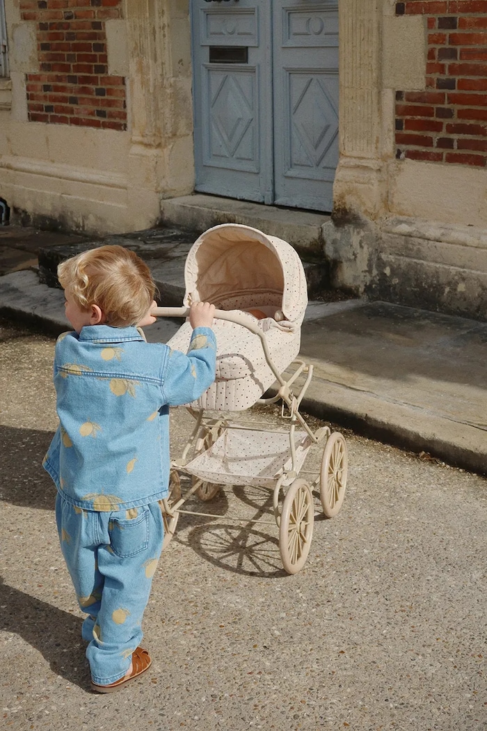 Kočárek pro panenky Konges Sløjd TULLE DOLL PRAM KS102919