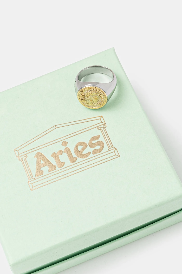 Strieborný pečatný prsteň Aries Aries Signet Ring AR9020303 strieborná SS25