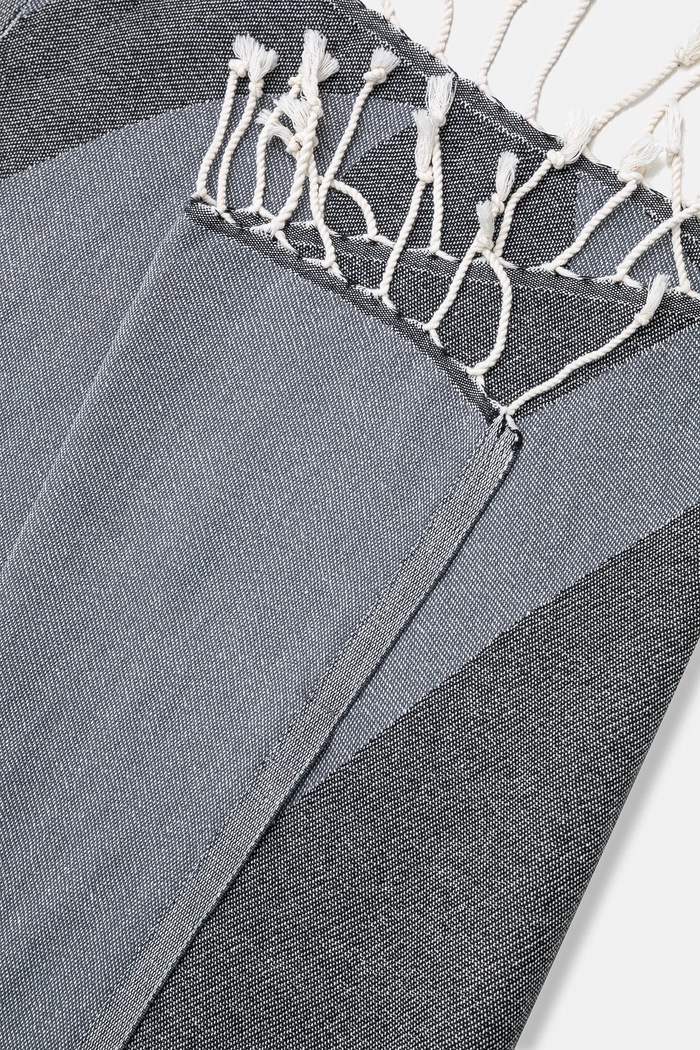Akcesoria Diesel ręcznik D-WRAP-TOWEL A19332.0LKCK szary