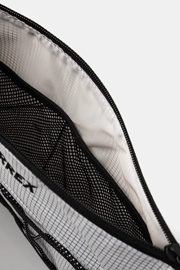 Borsetă adidas TERREX gri JD3432