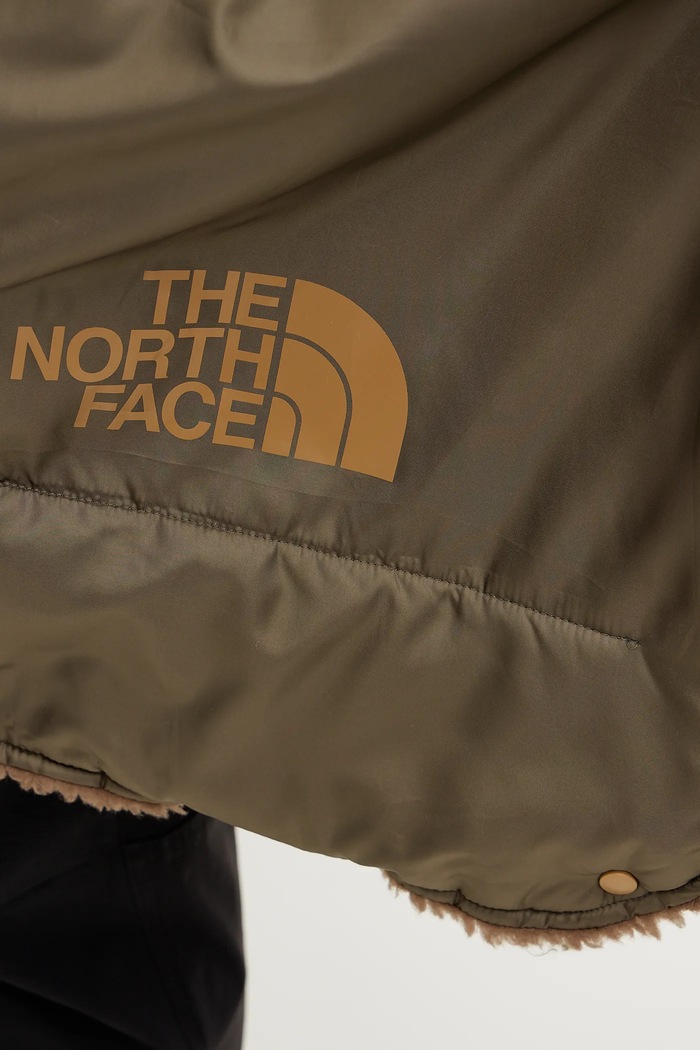 The North Face Deka s funkcí ponča The North Face Wawona NF0A52USB971