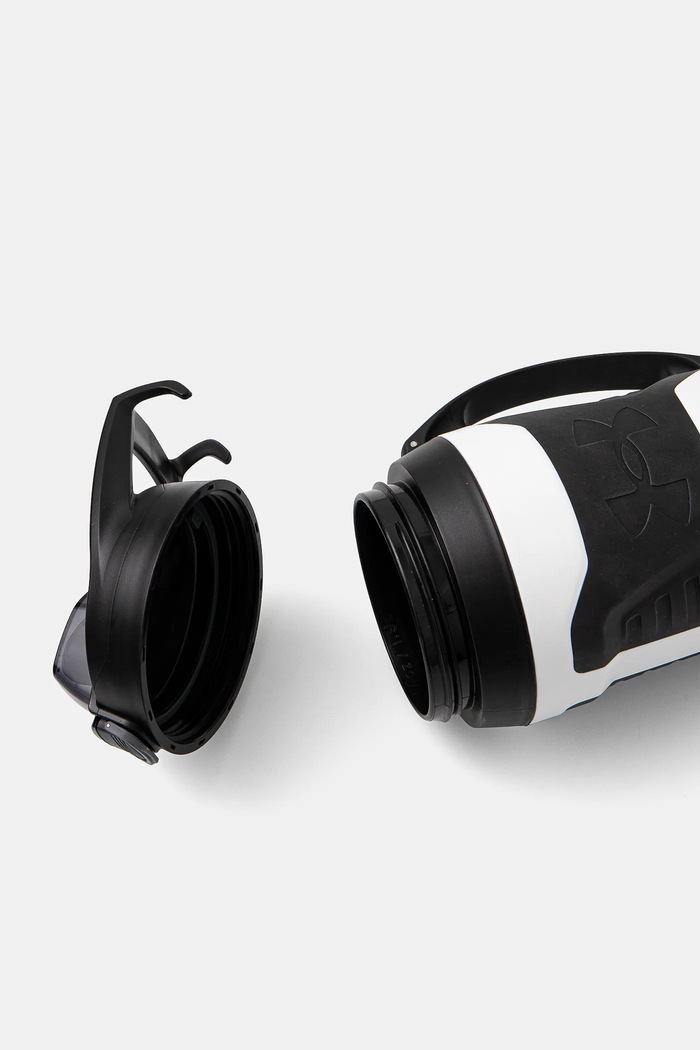 Fľaša Under Armour 1.9 L biela UA70020