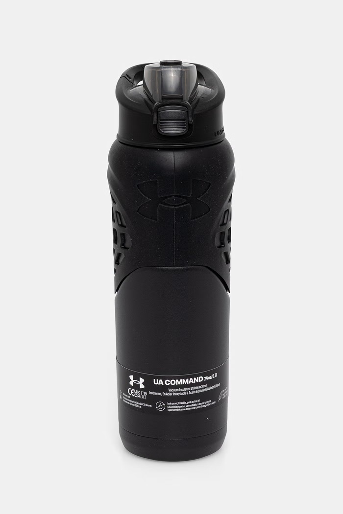 Under Armour butelka czarny UA71090