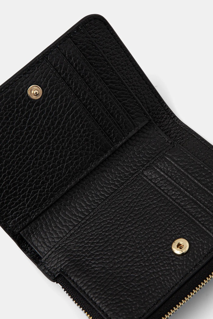 Coccinelle bőr pénztárca TASSEL MU0.11.D1.01 fekete SS25