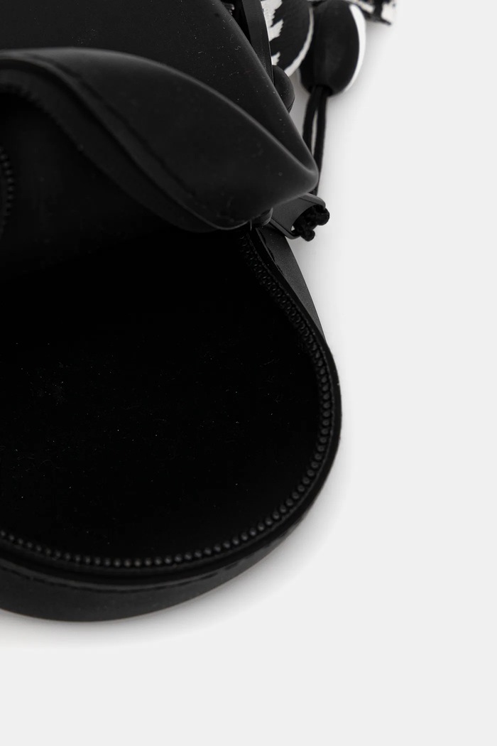 Nike husă impermeabilă NESSE139 negru