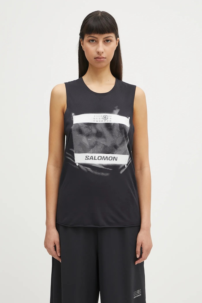 MM6 Maison Margiela x Salomon top relaxed black S52NL0071.M20101