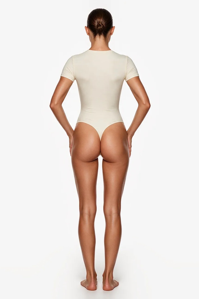 GOD SAVE QUEENS Body damskie T-SHIRT BODYSUIT GSQ.139.373 beżowy AA00