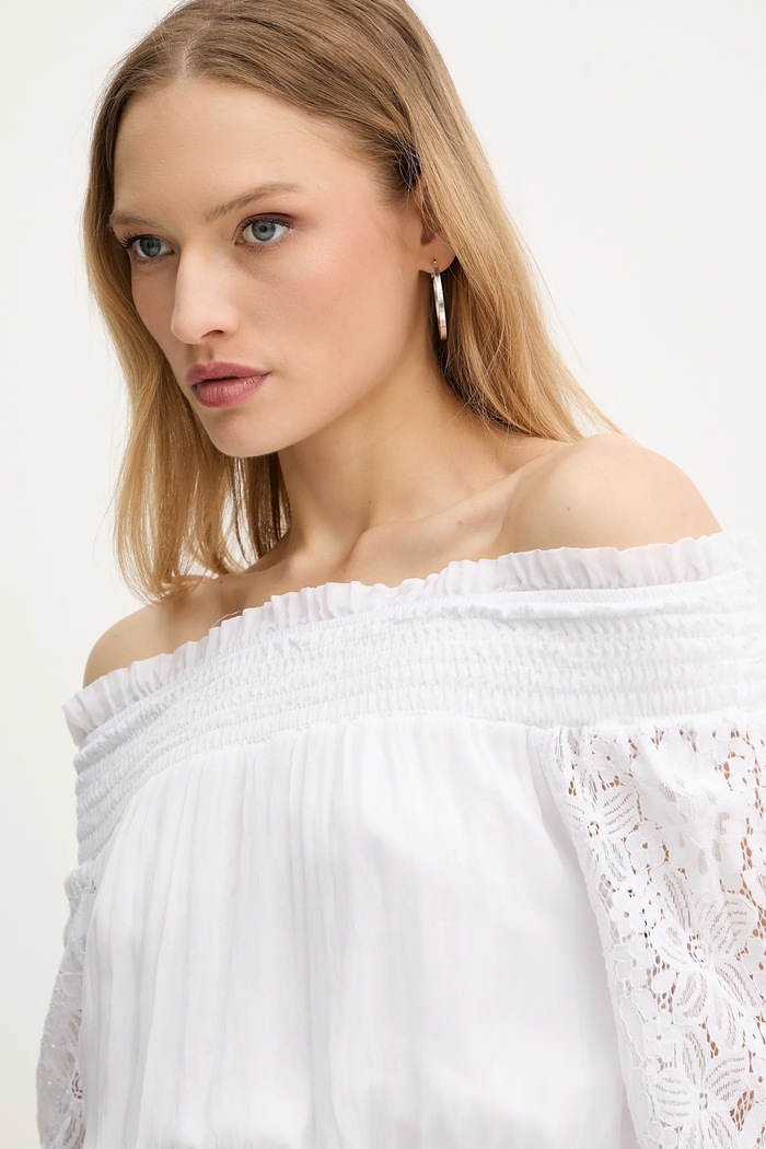 Guess bluzka z domieszką jedwabiu AUDREY biały W5GH0S.WE550