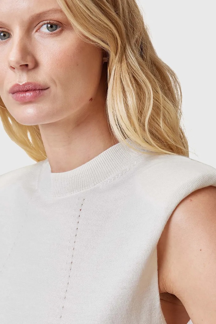Μάλλινο τοπ AllSaints KAYLA W016KC λευκό SS25