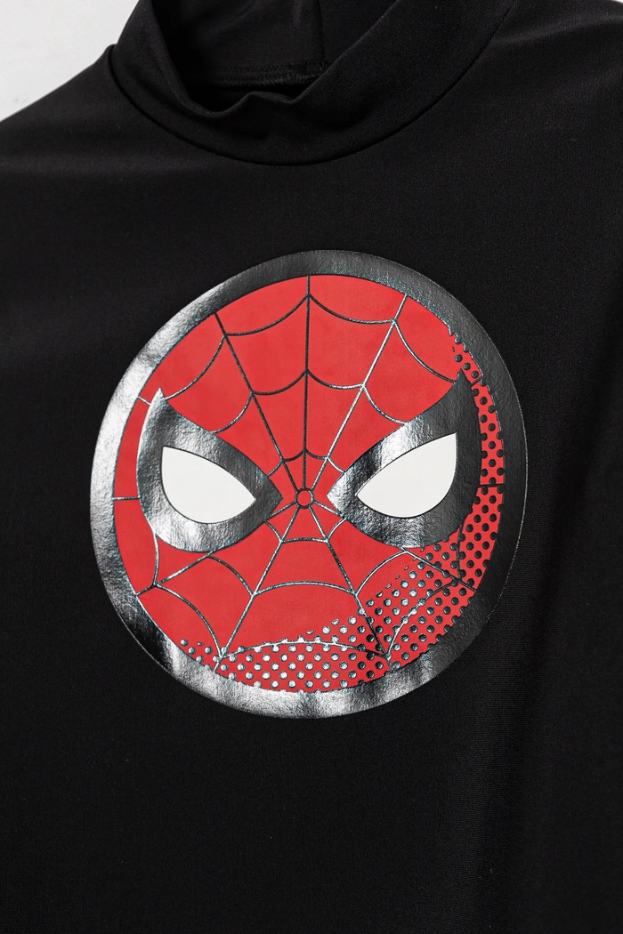 Chlapec Detské tričko s dlhým rukávom na kúpanie adidas Performance x Marvel JF8437 čierna
