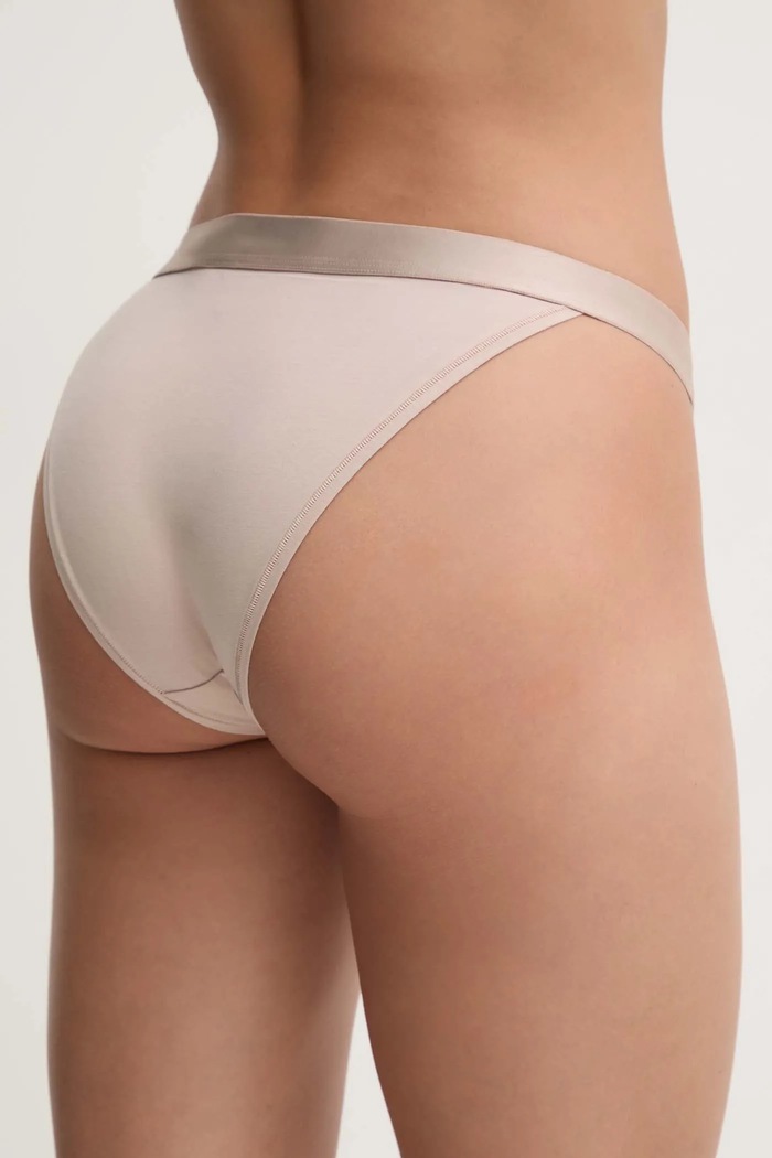 Трусы BOSS BRIEF BEA 50520399 бежевый AW25