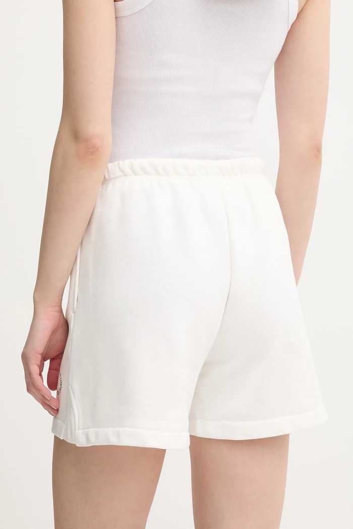 Odjeća Kratke hlače United Colors of Benetton 31NB3900Q bijela