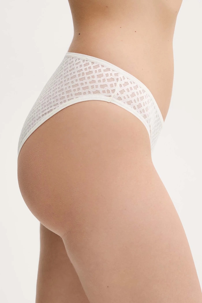 Трусы BOSS BRIEF B LACE 50520389 бежевый AW25