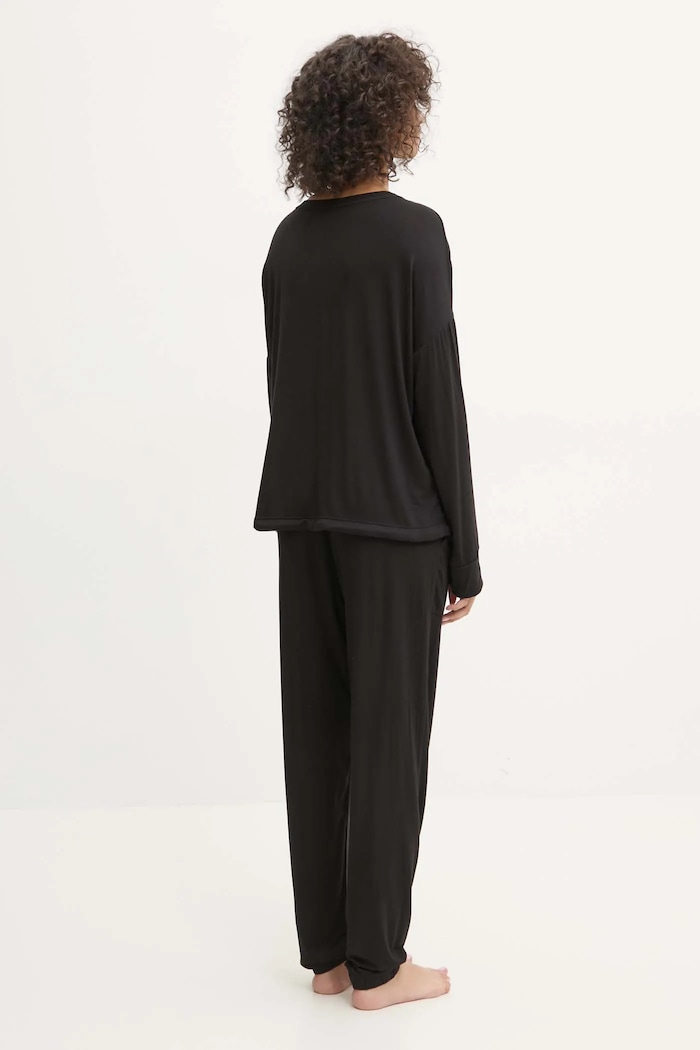 Pyžamo Dkny YI90044 černá SS25