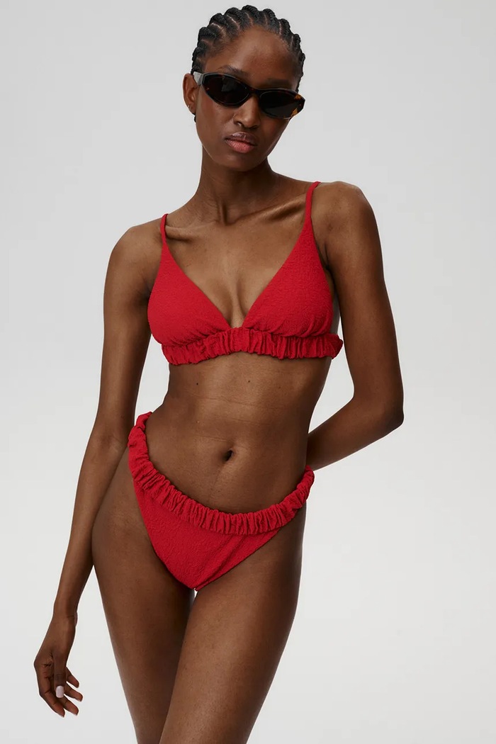 Undress Code biustonosz kąpielowy Before Sunrise Bikini Top 921 czerwony SS25