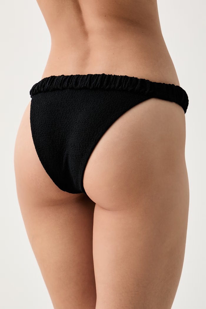 Undress Code figi kąpielowe damskie Girlish Charm Bikini Bottom 786 czarny AA00