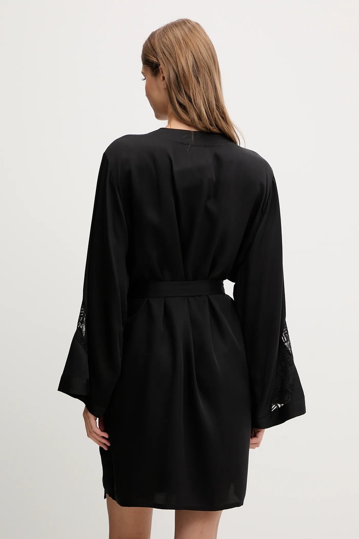 Chantelle szlafrok C15RVO czarny SS25