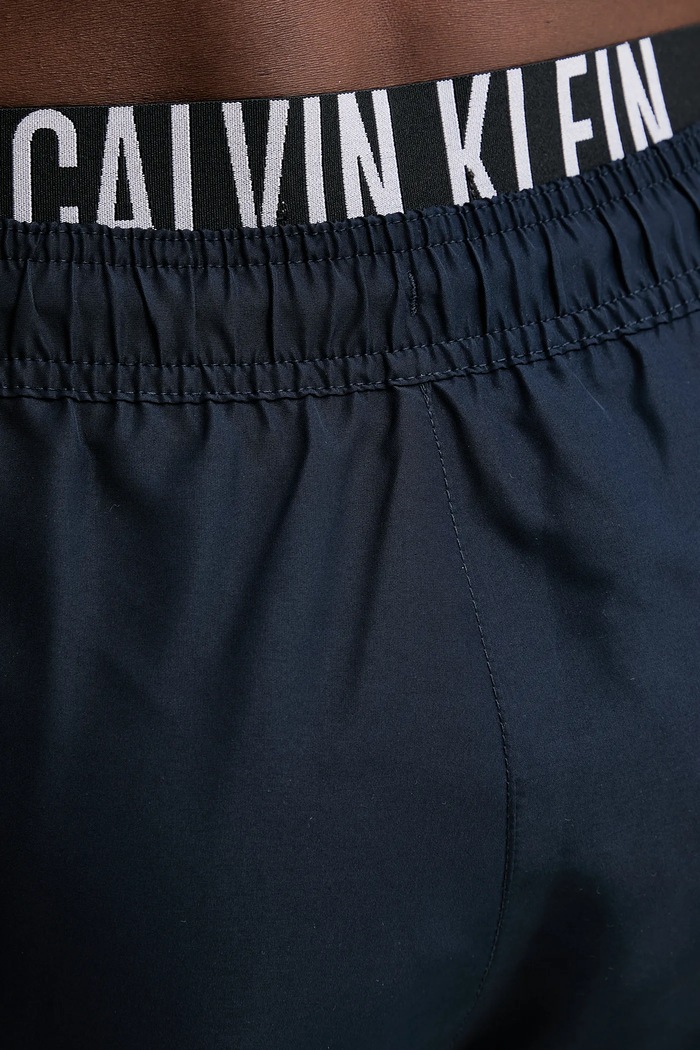 Calvin Klein szorty kąpielowe granatowy KM0KM01093