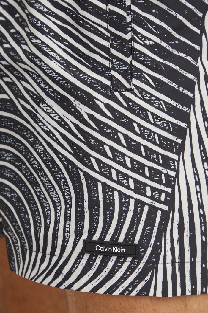 Calvin Klein szorty kąpielowe czarny KM0KM01173
