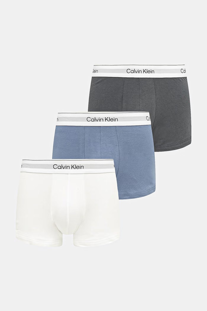 Calvin Klein Underwear oprijete boksarice moške paket 3 kosov bela LV00NB4389