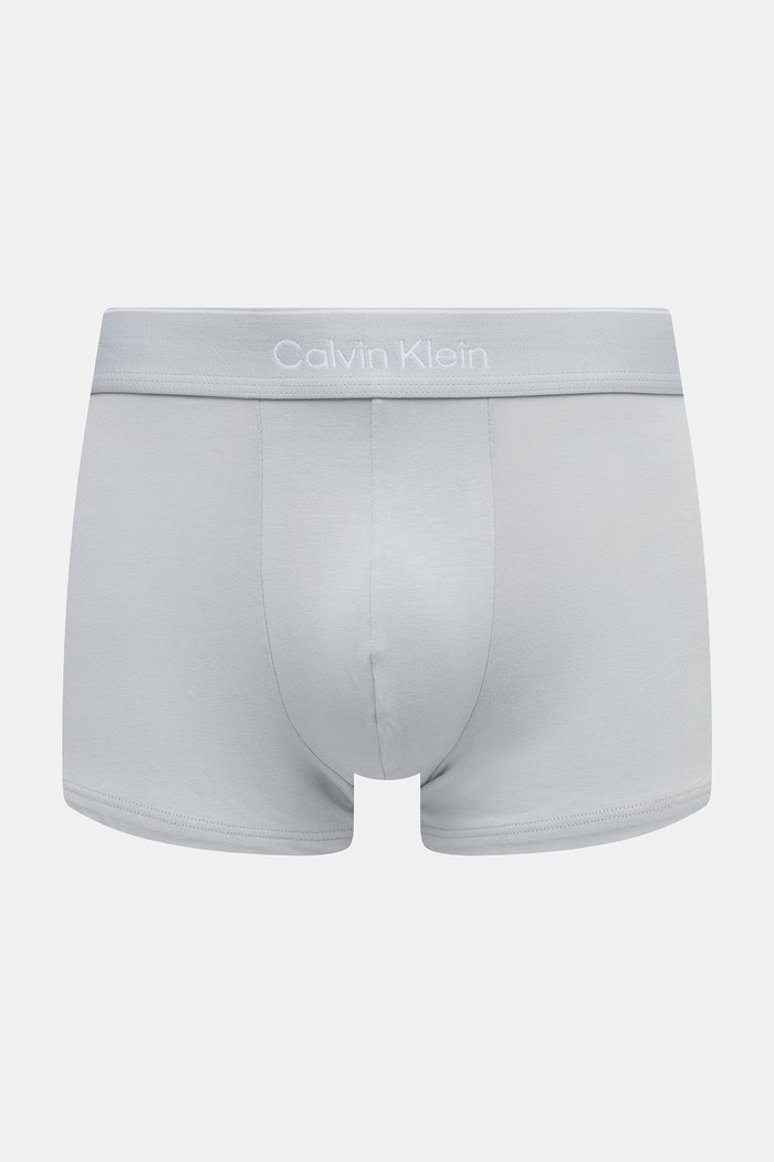 Odzież Calvin Klein Underwear bokserki dopasowane męskie 3-pack LV00NB4389 fioletowy