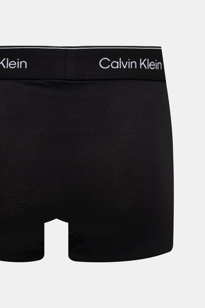 Calvin Klein Underwear bokserki dopasowane męskie 3-pack LV00NB4389 fioletowy