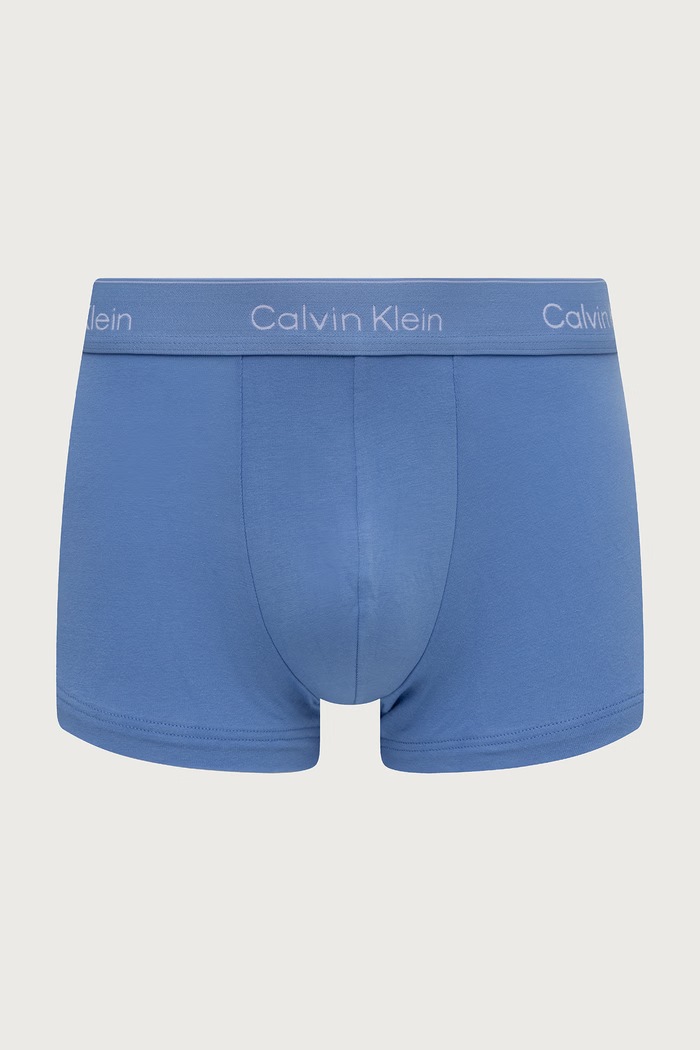 Oblečenie Calvin Klein Underwear Priliehavé boxerky pánske 3-pak LV00NB4389 modrá