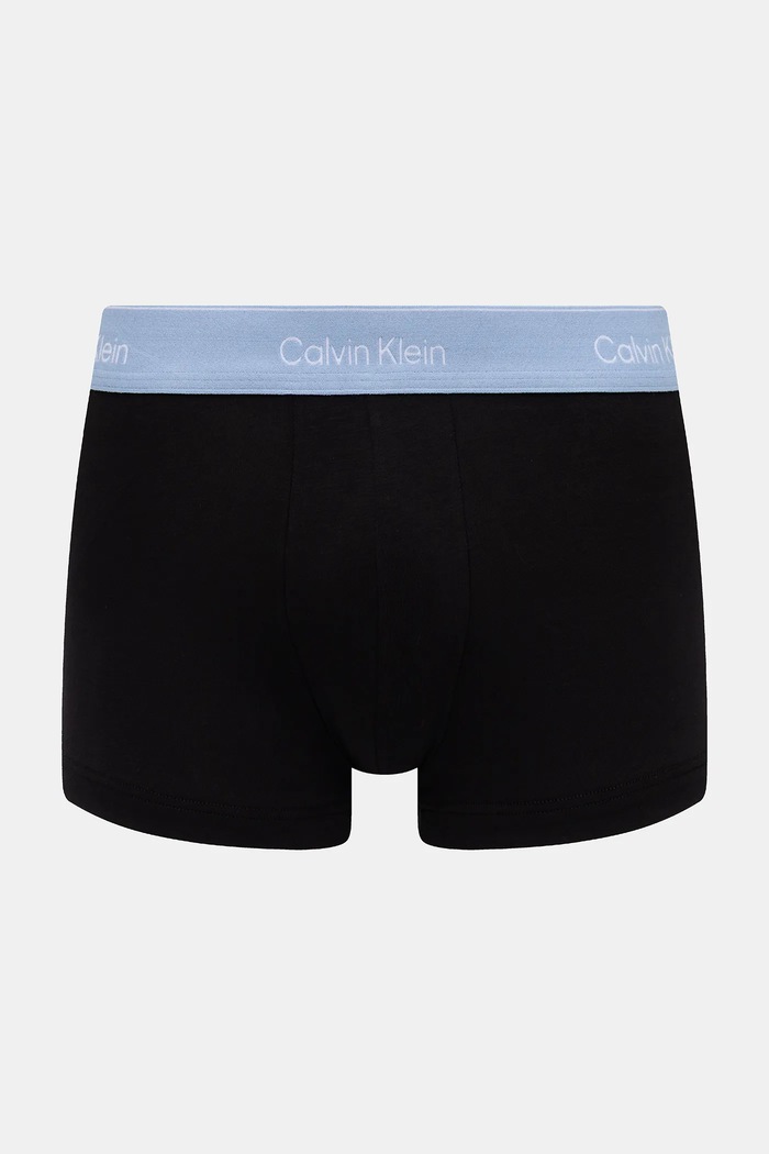 Oblačila Calvin Klein Underwear oprijete boksarice moške paket 3 kosov LV00NB4389 črna