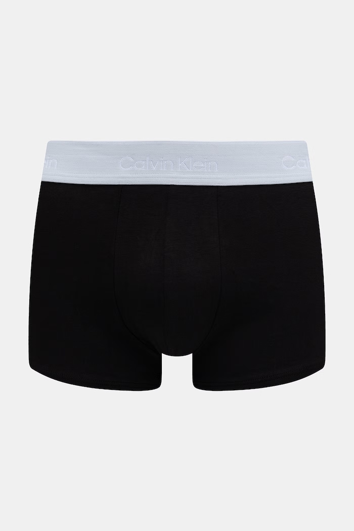 Odzież Calvin Klein Underwear bokserki dopasowane męskie 3-pack LV00NB4389 czarny