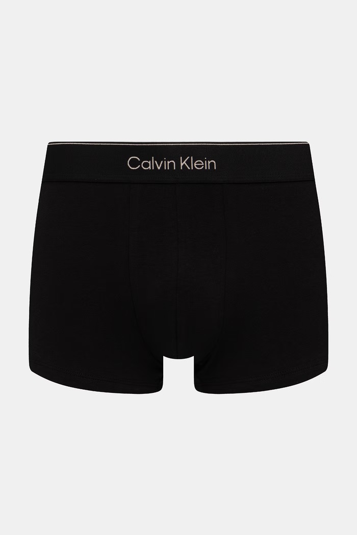 Oblačila Calvin Klein Underwear oprijete boksarice moške paket 3 kosov LV00NB4389 črna