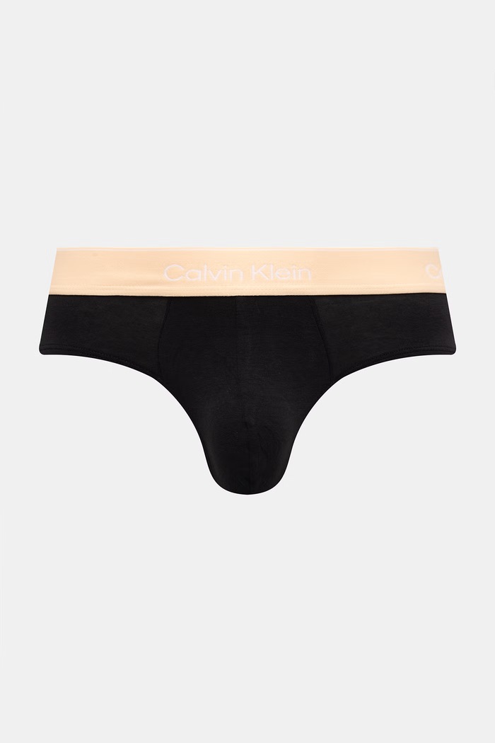 Odzież Calvin Klein Underwear slipy męskie bawełniane z elastanem 3-pack LV00NB4388 czarny