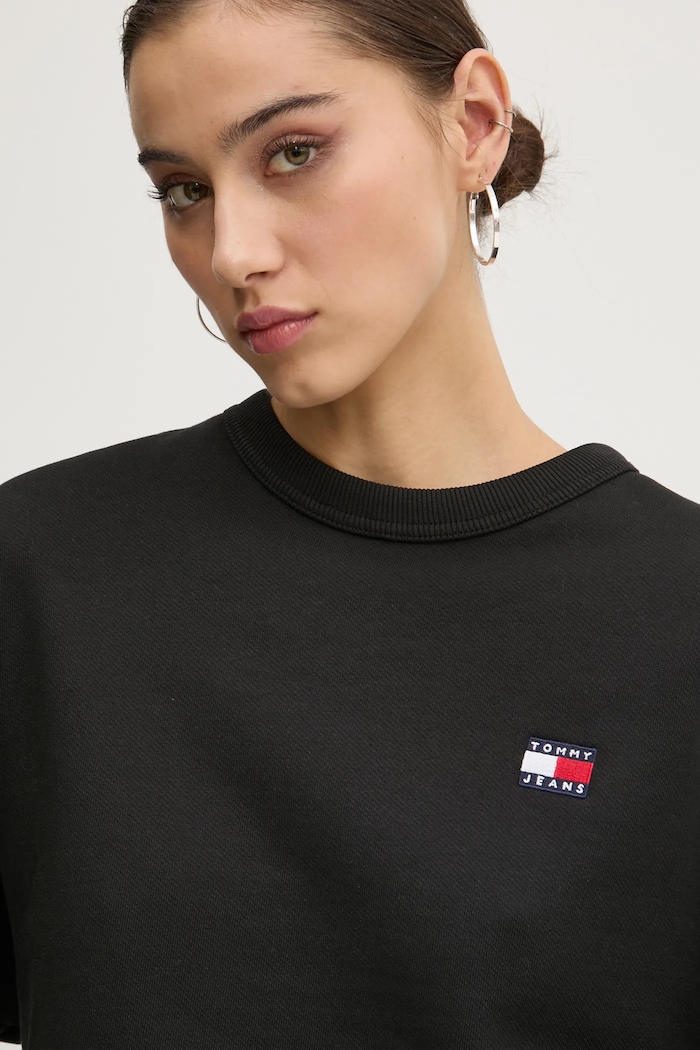 Βαμβακερή μπλούζα Tommy Jeans μαύρο DW0DW19408