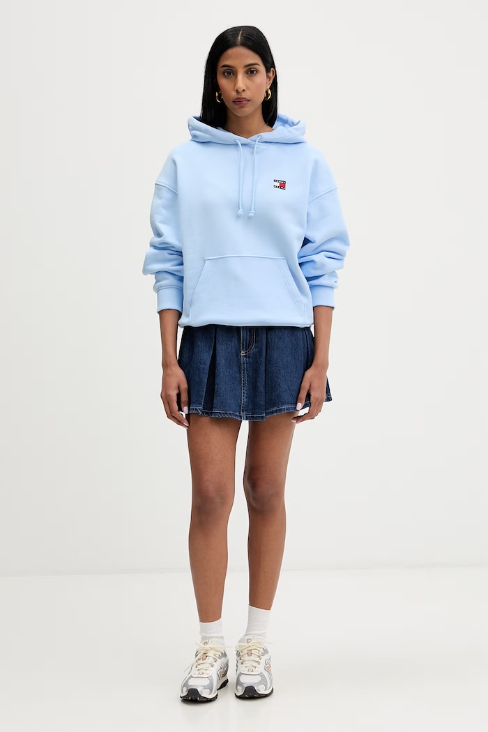 Tommy Jeans mikina s kapucňou dámska bavlnená DW0DW19414 modrá SS26