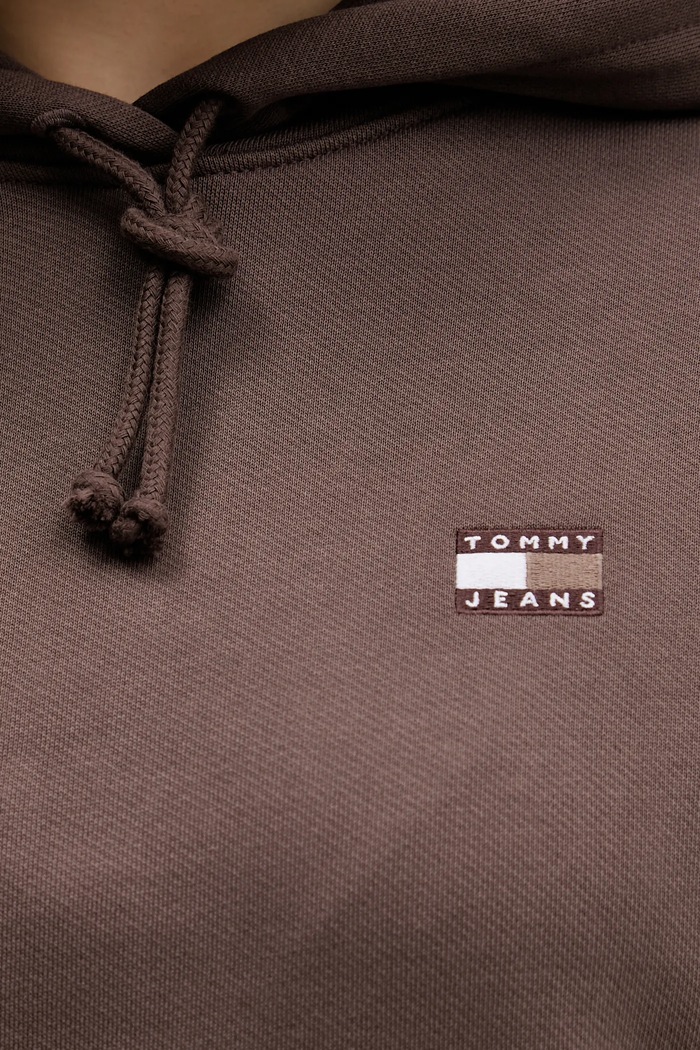 Tommy Jeans pulover s kapuco ženski bombažen DW0DW19414 rjava