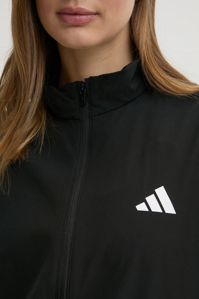 Jakna za trening adidas Performance Train Essentials JD6539 crna