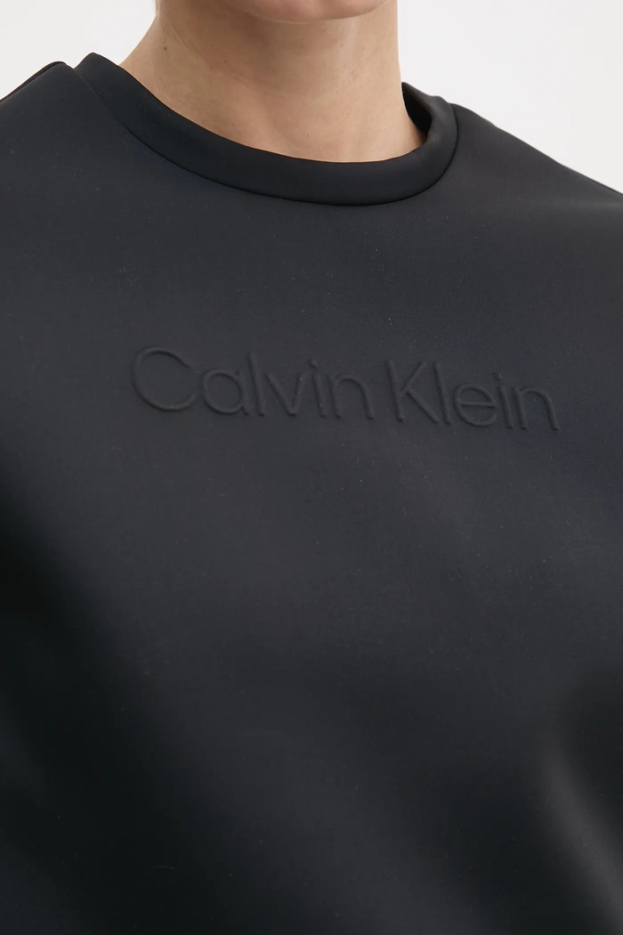 Dukserica za trening Calvin Klein Performance LVGWS5W305 crna