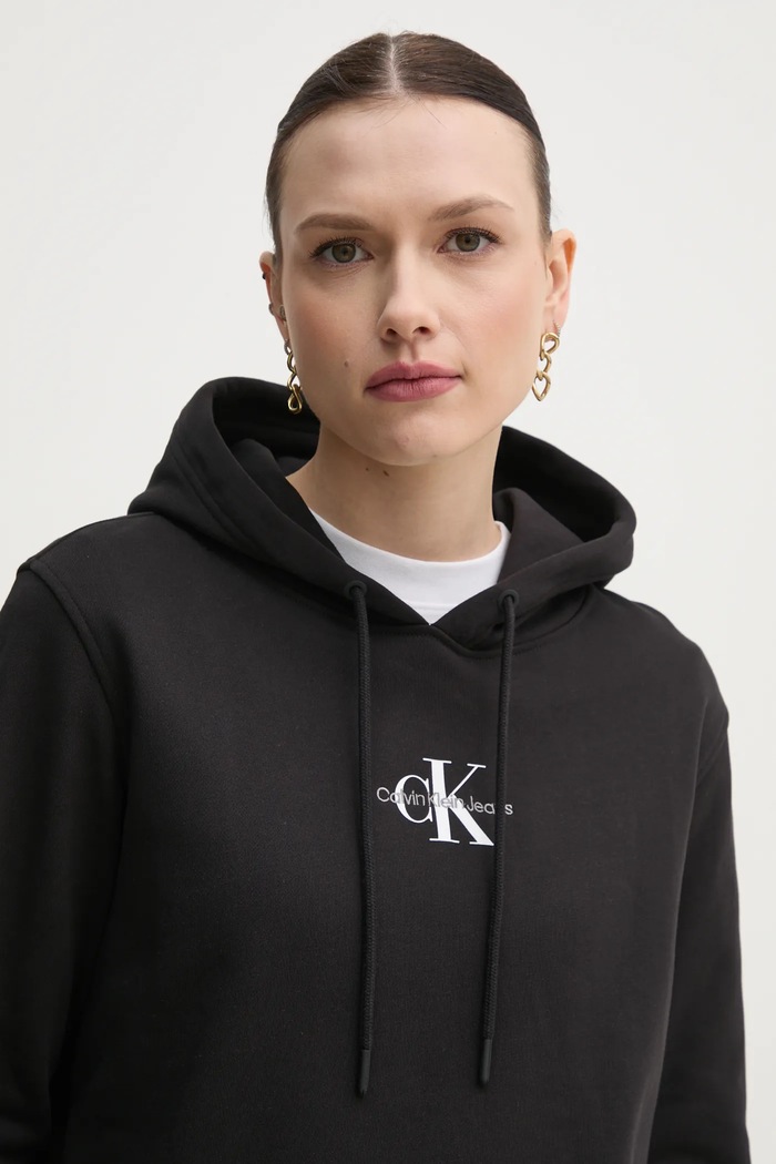 Mikina Calvin Klein Jeans černá J20J225358