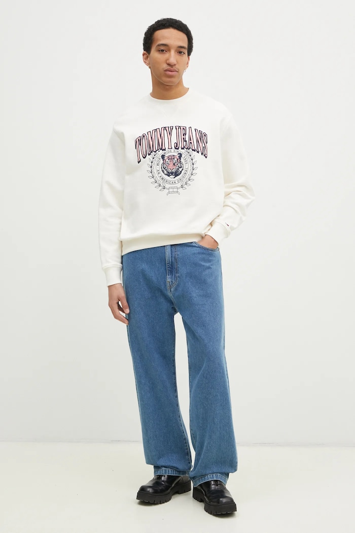 Pamučna dukserica Tommy Jeans DM0DM20640 bež SS25