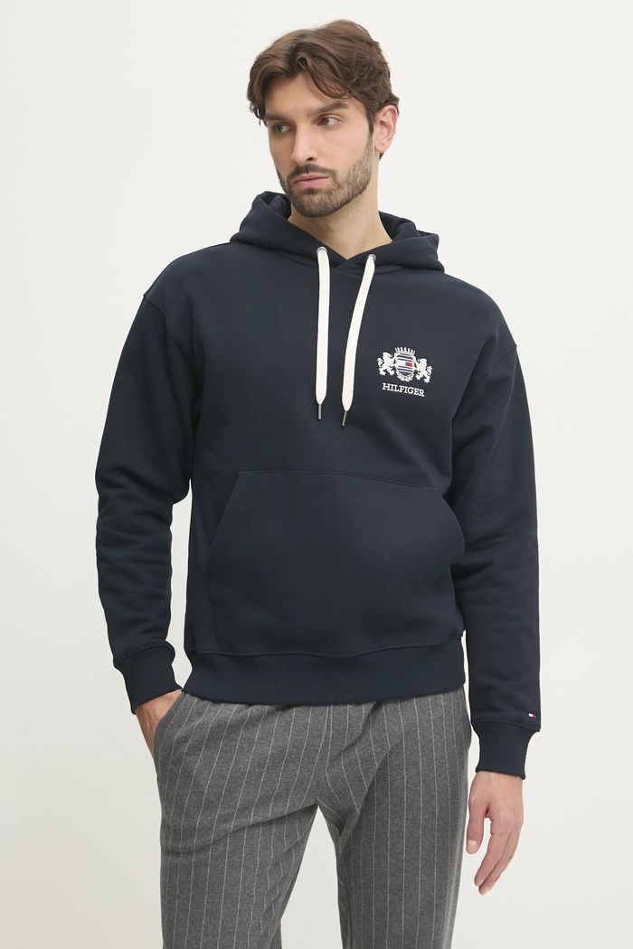Bavlněná mikina Tommy Hilfiger s kapucí námořnická modř MW0MW37462