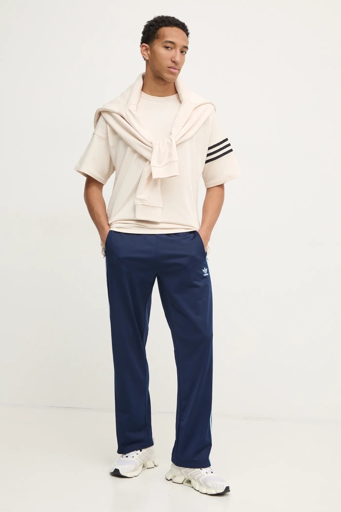 Pamučna dukserica adidas Originals Essential JD2408 bež SS25
