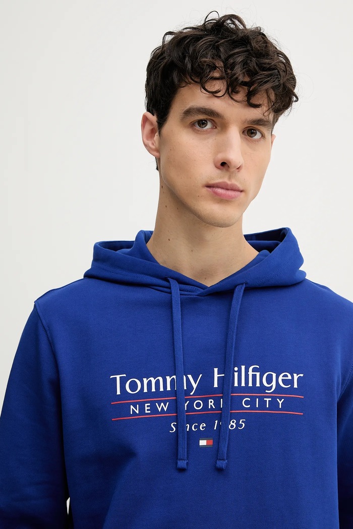 Tommy Hilfiger bluza bawełniana niebieski MW0MW38672