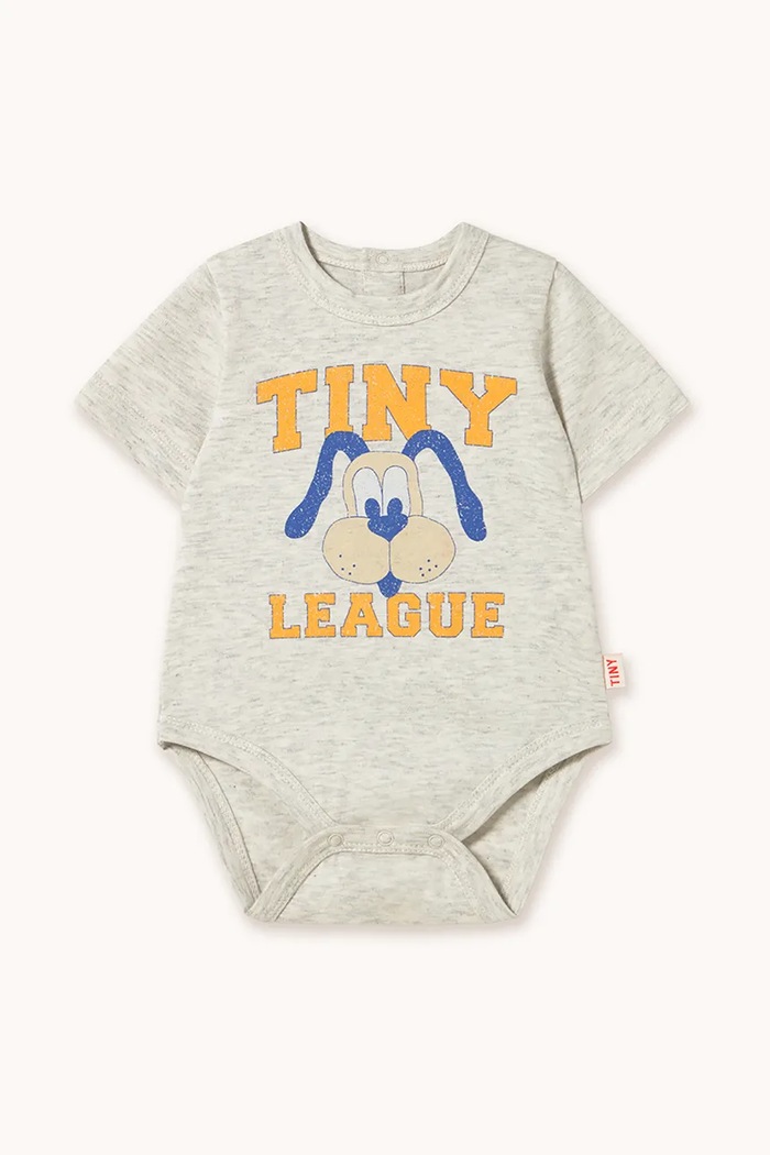 Bavlněné kojenecké body Tinycottons TINY LEAGUE GRAPHIC BODY šedá SS25.084